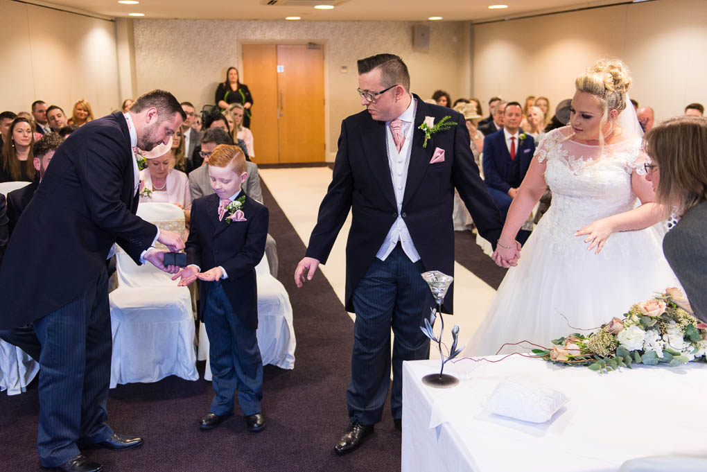  - WEB-GibbWedding-036.jpg